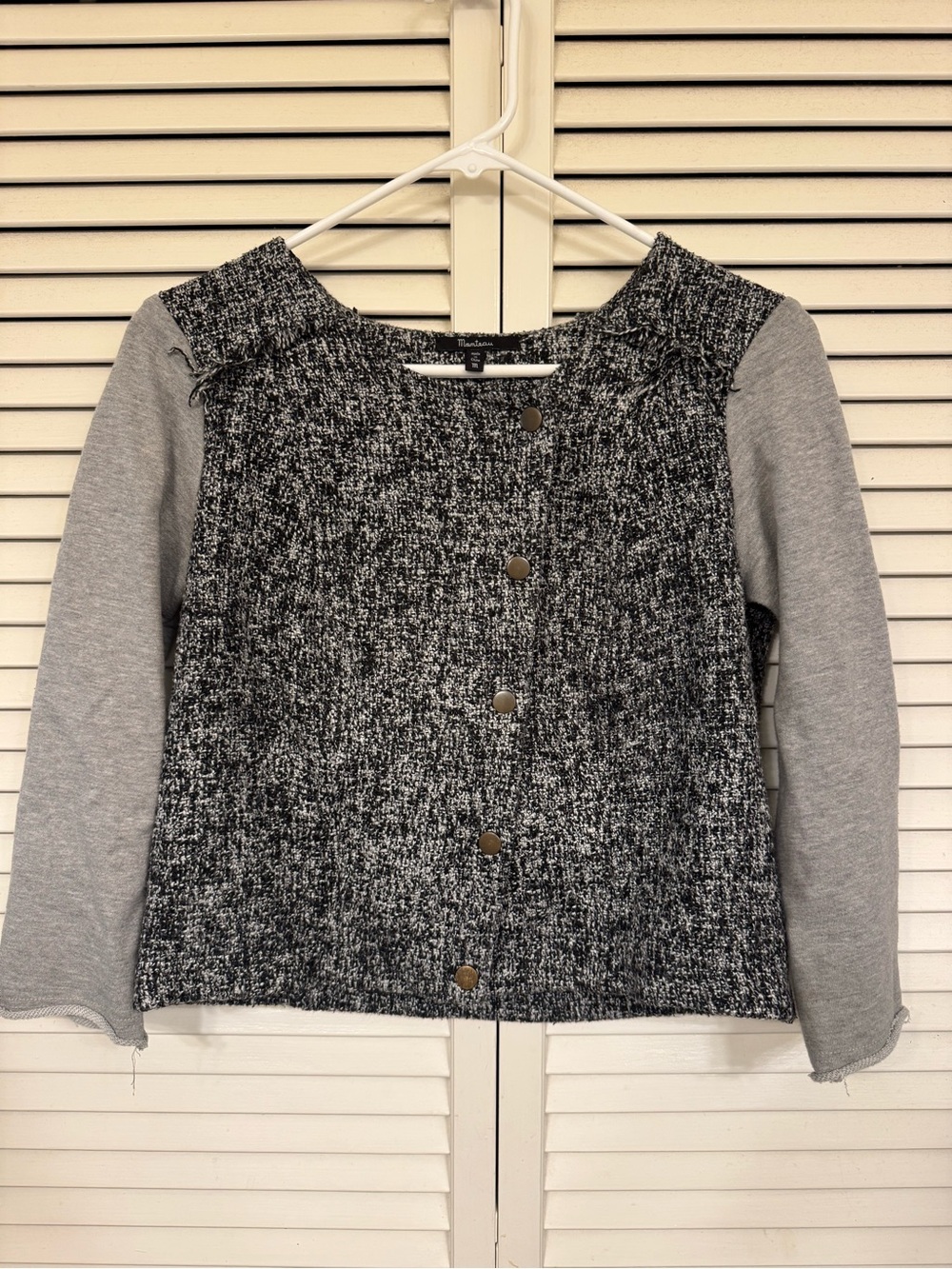 Monteau Black & Gray Button-Front Knit Cardigan Jacket